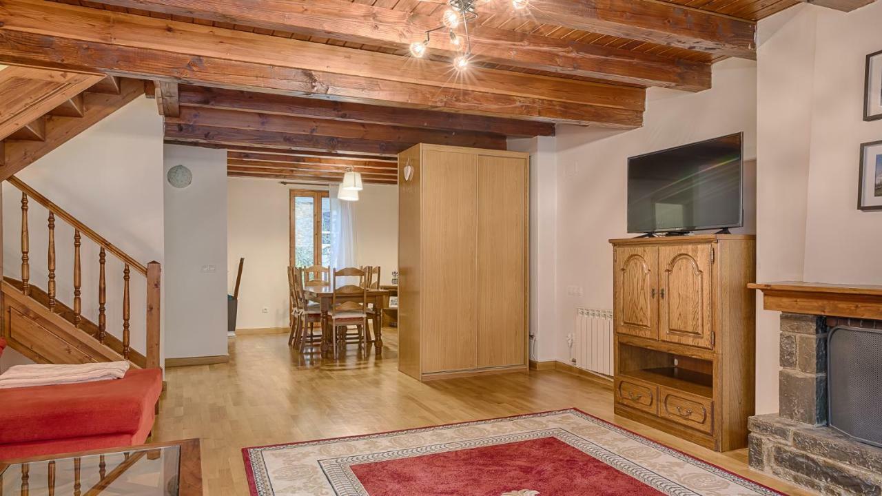 Апартаменты Saplan Real Estate Montlude Лес Экстерьер фото